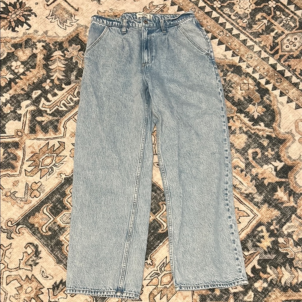 Abercrombie & Fitch High Rise Jeans